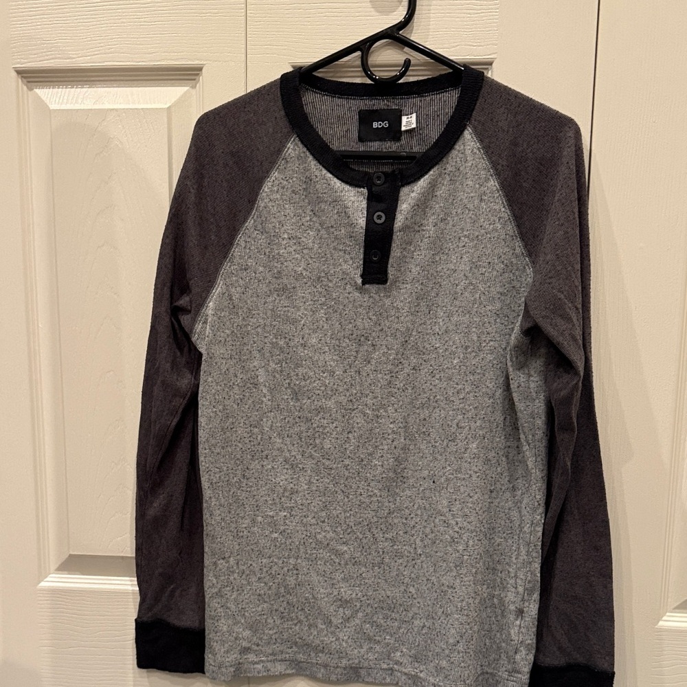 BDG Charcoal and Heather Gray Henley Shirt. Size medium